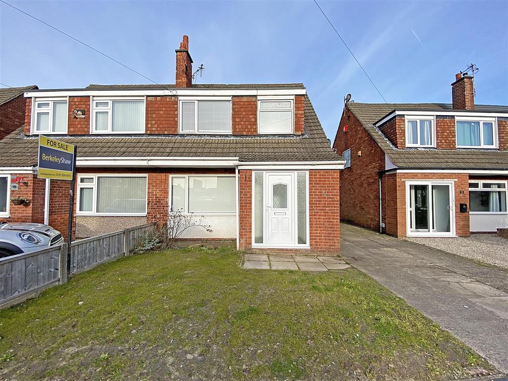 Alt Road, Formby, Liverpool 3 bed semidetached house £219,000