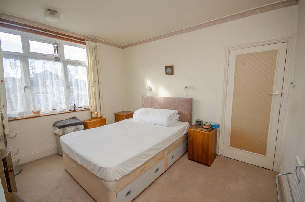 Bedroom one.jpg