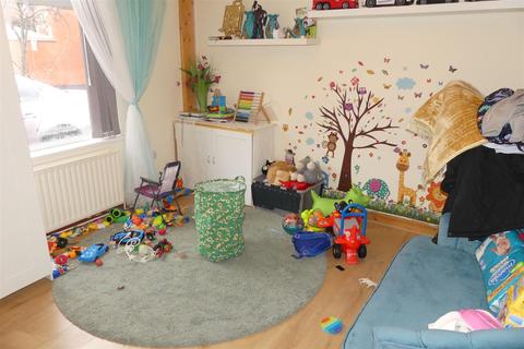 2 bedroom end of terrace house for sale - Burdith Avenue, Fallowfield, M14 7HX