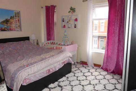 2 bedroom end of terrace house for sale - Burdith Avenue, Fallowfield, M14 7HX