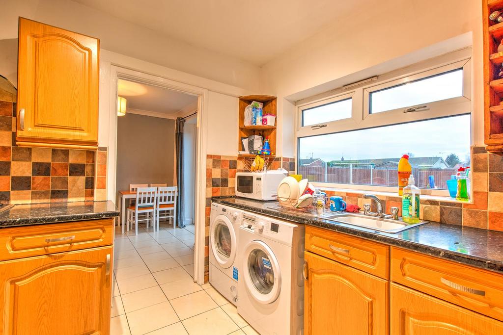 Fitted Kitchen