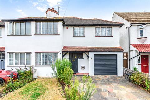 3 bedroom semi-detached house for sale - Queens Acre, Cheam Village