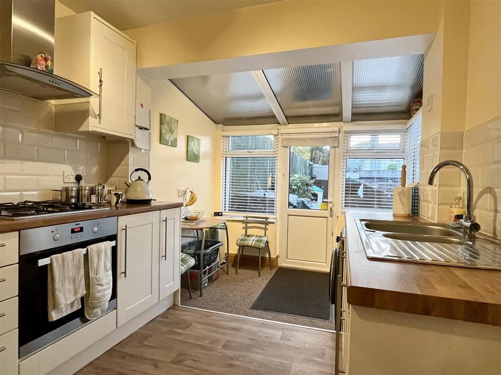 Kitchen/Breakfast Room