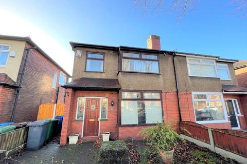 3 bedroom semi-detached house for sale, Holden Road, Leigh
