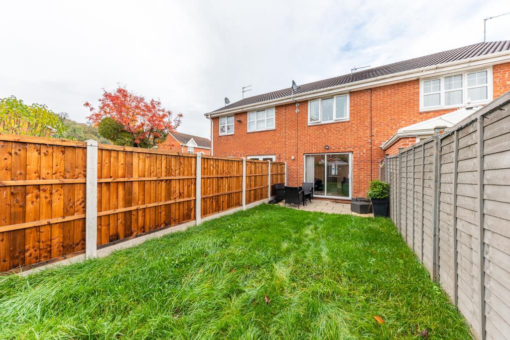 Langton Close, Colwick NG4 2 bed terraced house £180,000