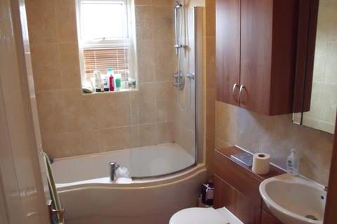 3 bedroom semi-detached house to rent - 28 Pinner Road, Hunters Bar, Sheffield, S11 8UH