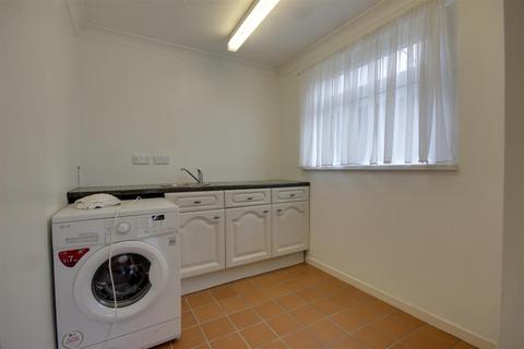 5 Brantingham Close, Cottingham, HU16 5JW