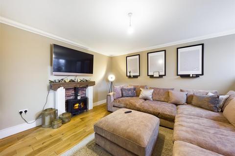 4 bedroom character property for sale - Hill Street, Penycae, Wrexham