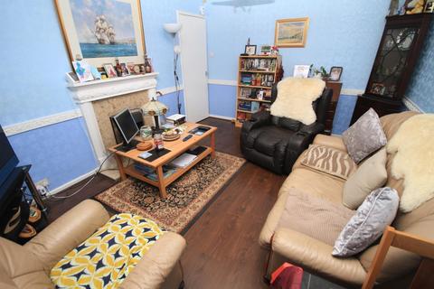 25 Kingsway, Bradford, BD2 1PL