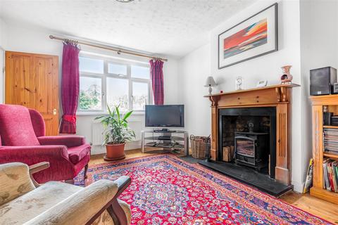 3 bedroom semi-detached house for sale - Thornhill Road, Surbiton