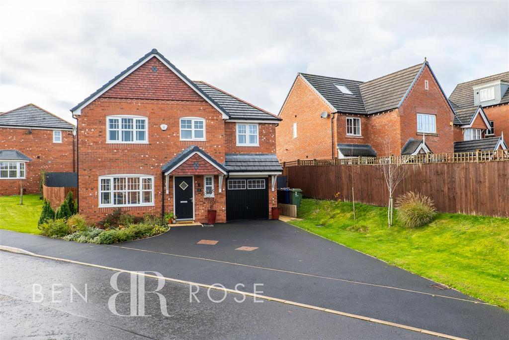Haydock Drive, Chorley 4 bed detached house £399,995