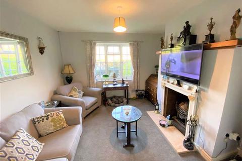 3 bedroom terraced house for sale - Station View, Malpas, SY14