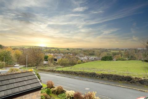 4 bedroom detached house for sale - Graystones, Talbot Road, Penistone