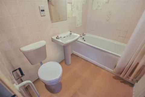 1 bedroom flat for sale - Chapel Fold, Armley, Leeds, West Yorkshire, LS12