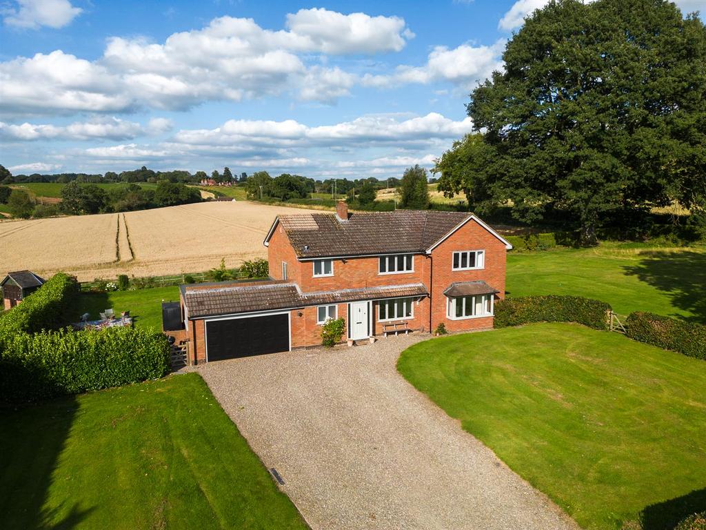 Oaklands Farm, Lower Rudge, Pattingham, Wolverhampton 4 bed detached