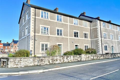 2 bedroom flat for sale - Conwy Terrace, Llanrwst
