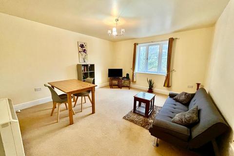 2 bedroom flat for sale, Conwy Terrace, Llanrwst