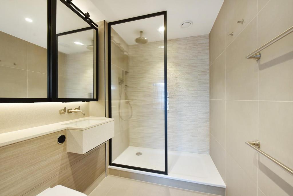 Flat 73, Bowden House (14).JPG