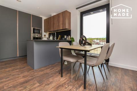 3 bedroom flat to rent - Greenford Quay, Greenford, UB6