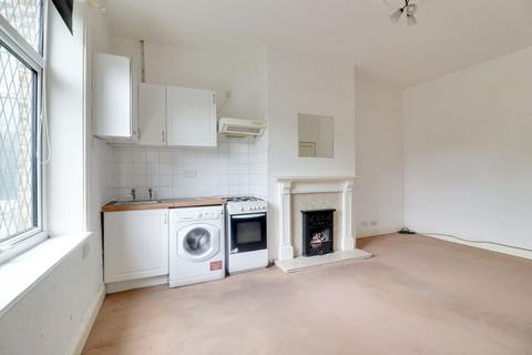 1 bedroom terraced house for sale - Victoria Street, Cleckheaton BD19 3TF