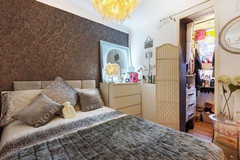 4 bedroom detached house for sale - West Drive, Bishopstoke, Eastleigh, Hampshire, SO50 6FL
