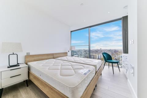 2 bedroom apartment to rent - Carrara Tower, 250 City Road, Islington EC1V