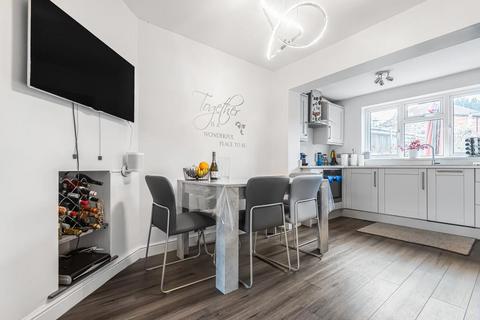 15 Stanhope Road, Reading, RG2 7HJ