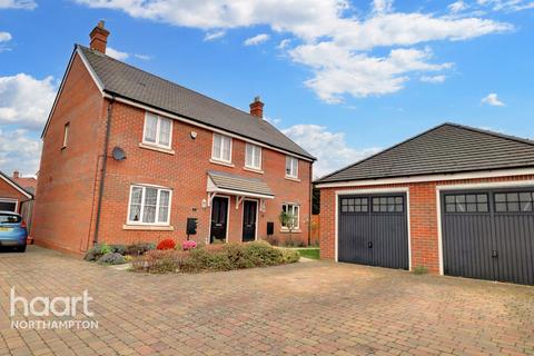 3 bedroom semi-detached house for sale - Cherry Orchard Place, Northampton