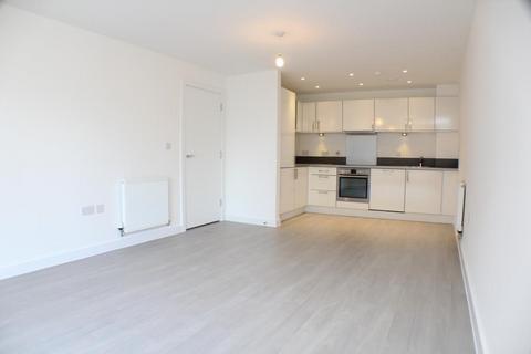 2 bedroom flat to rent, Newsom Place, St Peters Road, St Albans, AL1