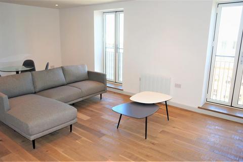 2 bedroom apartment to rent, Apt 22 :: One Cutting Room