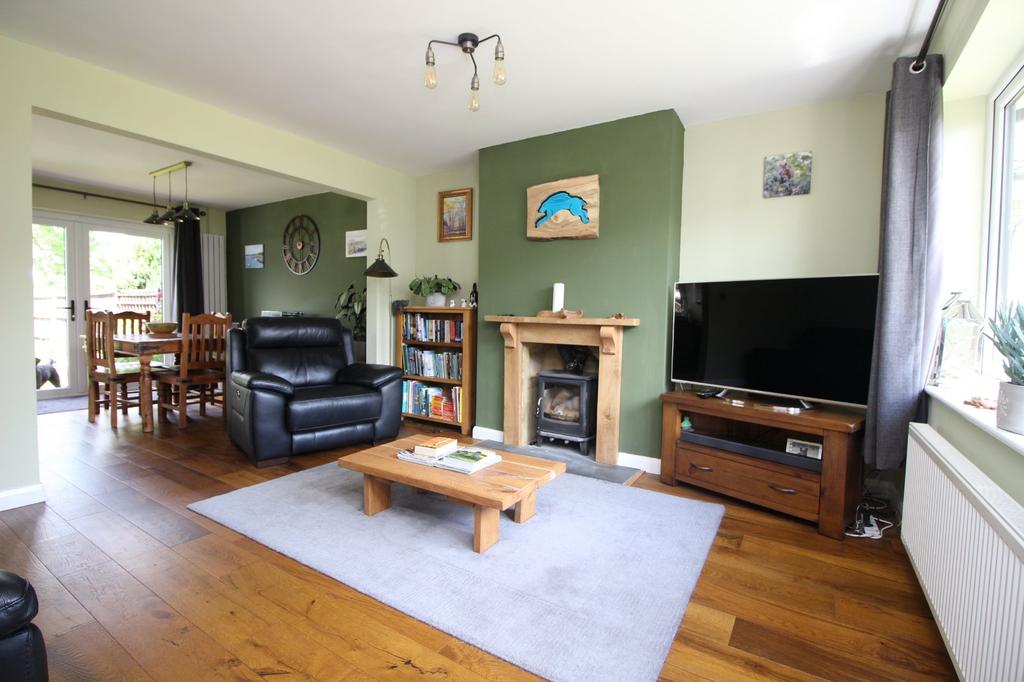 Causeway View, Nailsea, Bristol... 3 bed semidetached house £1,300