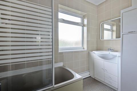 123 Lynton Road, London, W3 9HN