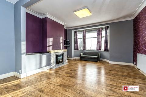 3 bedroom terraced house to rent - Winchester Road, Highams Park, London, E4