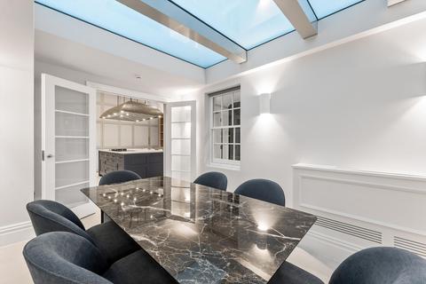 6 bedroom detached house to rent - Montpelier Square, London, SW7