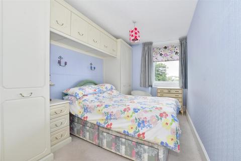 2 bedroom flat to rent - Minnis Road Birchington CT7