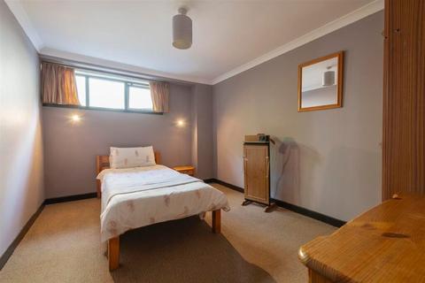 6 bedroom detached house for sale - 29 Brouster Hill, East Kilbride