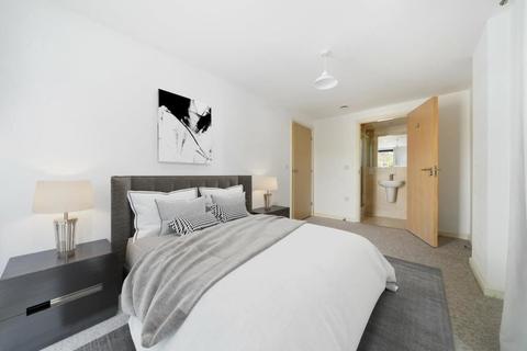 2 bedroom flat for sale - 17 Fulneck Place, London, Greater London, E1 3FB