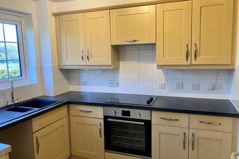 2 bedroom apartment to rent, Tilers Close, Merstham