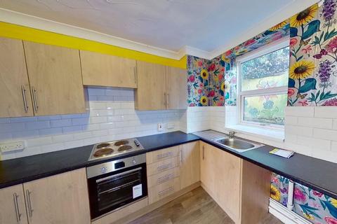3 bedroom terraced house for sale - 222 Old Road, Neath, West Glamorgan, SA11 2ER