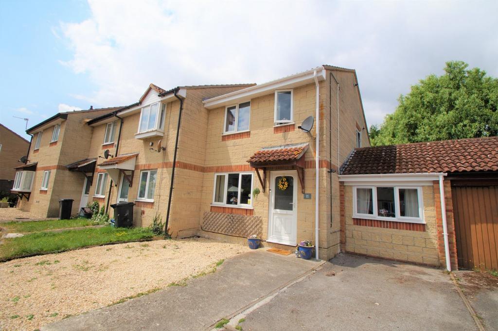 Exbury Close, BurnhamonSea, Somerset, TA8 3 bed semidetached house