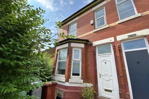 3 bedroom end of terrace house to rent, Old Moat Lane, Withington, M20