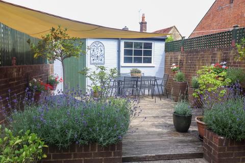 2 bedroom end of terrace house for sale, Homelea, Pound Hill, Alresford