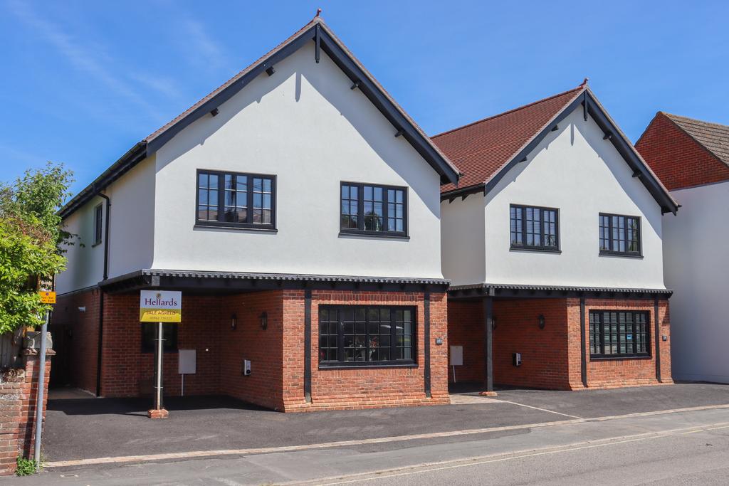 The Dean, Alresford 3 bed detached house - £1,150,000
