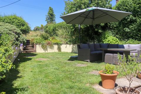 The Cosy Basingstoke Road, Old Alresford, Alresford, SO24 9DL