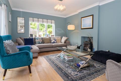 The Cosy Basingstoke Road, Old Alresford, Alresford, SO24 9DL