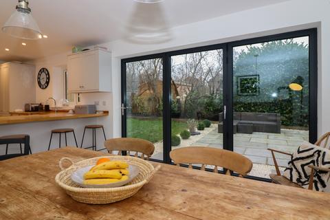 Laurel Cottage Bridge Road, Alresford, SO24 9HW
