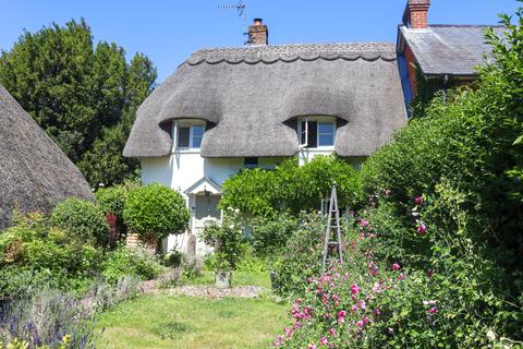 Victoria Cottage Basingstoke Road, Old Alresford, Alresford, SO24 9DL