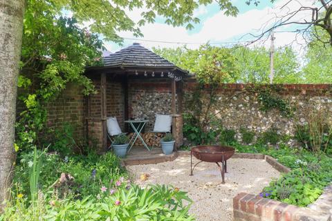Victoria Cottage Basingstoke Road, Old Alresford, Alresford, SO24 9DL