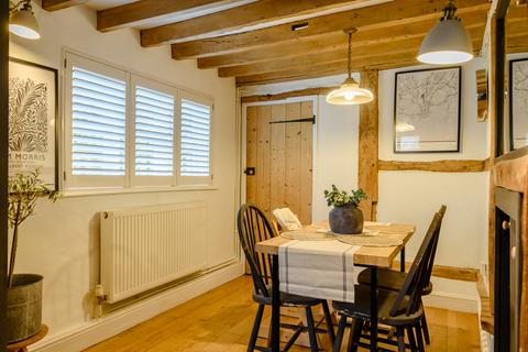 Victoria Cottage Basingstoke Road, Old Alresford, Alresford, SO24 9DL