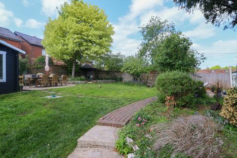 Victoria Cottage Basingstoke Road, Old Alresford, Alresford, SO24 9DL